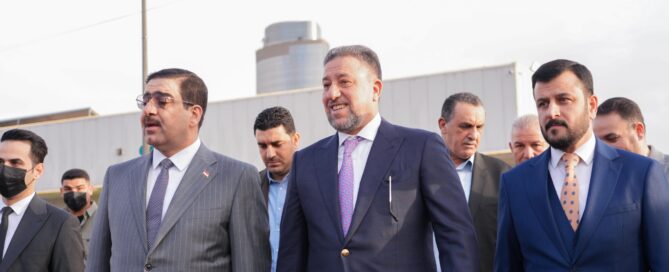 الشيخ خميس الخنجر يزور معرض بغداد الدولي