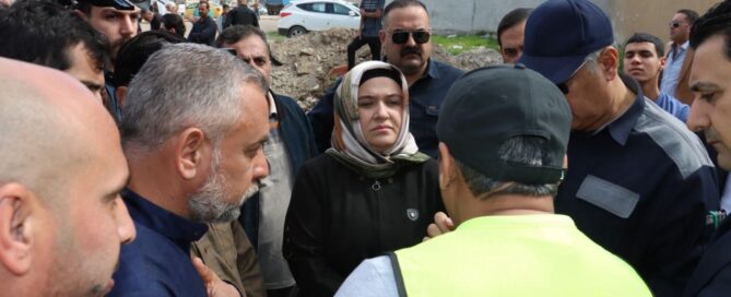 سمية الخابوري تتفقد المناطق المحرومة في الموصل وتؤكد: لها أولوية في خططنا الخدمية