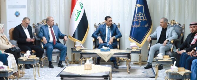 حزب السيادة يعقد اجتماعًا موسعًا في الأنبار لتعزيز التماسك الداخلي وتحديد الأولويات المستقبلية